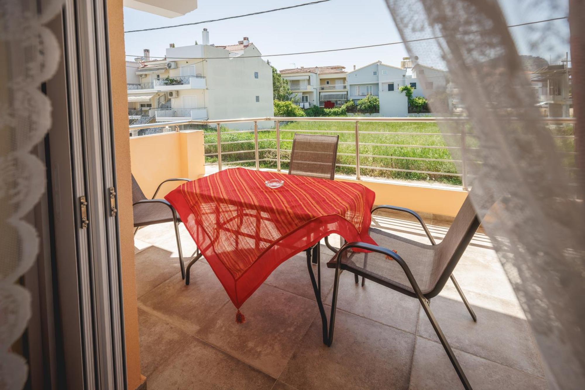 Καινούριο Σπίτι Σε Ήσυχη Τοποθεσία Appartement Nauplion Buitenkant foto