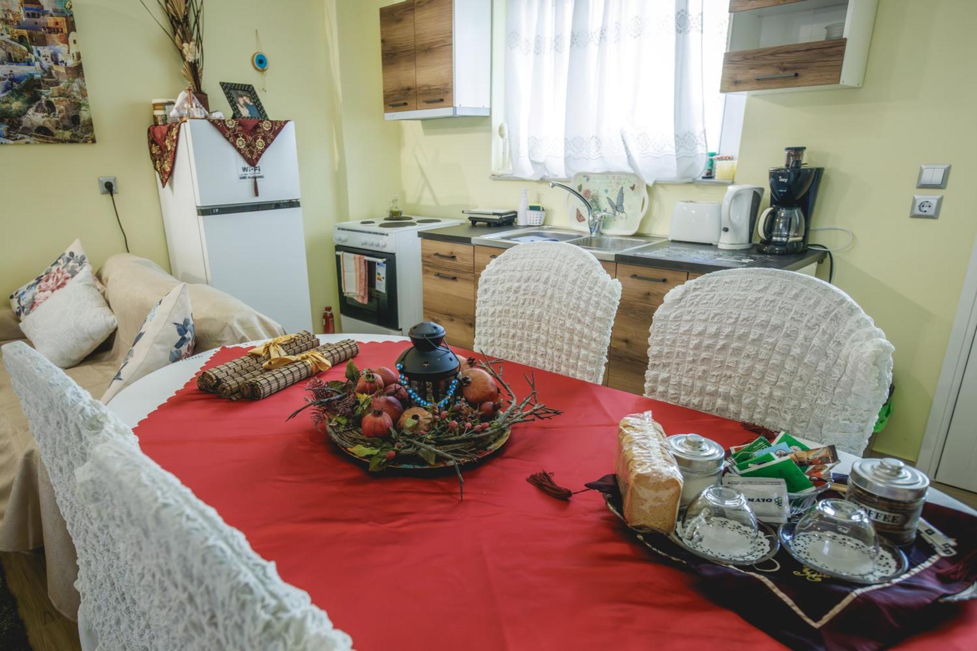Καινούριο Σπίτι Σε Ήσυχη Τοποθεσία Appartement Nauplion Buitenkant foto